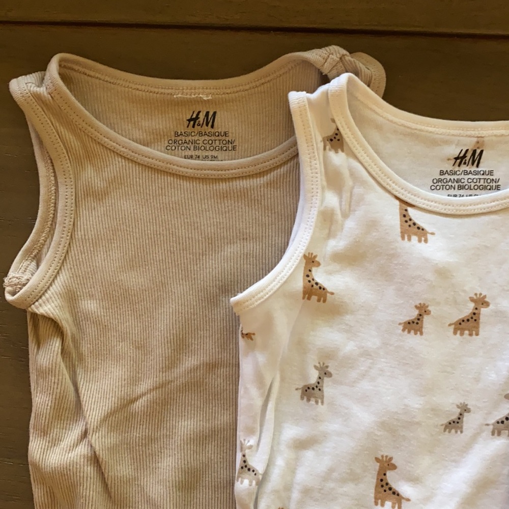 H&M sets - Picture 2 of 3